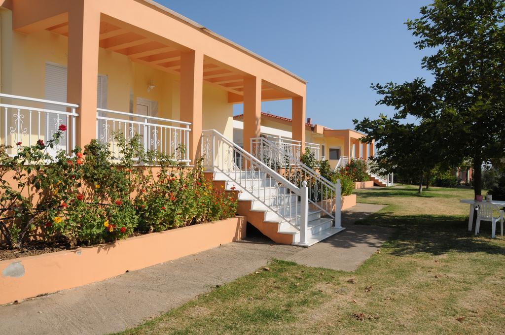 Villa Elaia Mare Fanarion Ngoại thất bức ảnh