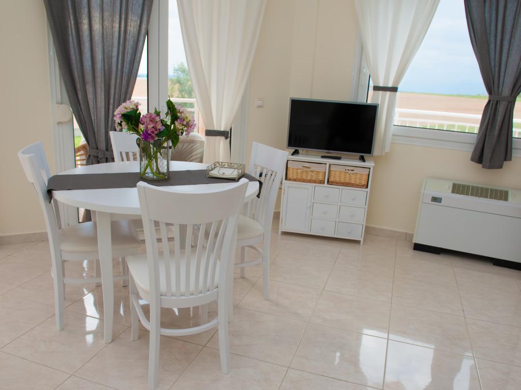 Villa Elaia Mare Fanarion Ngoại thất bức ảnh
